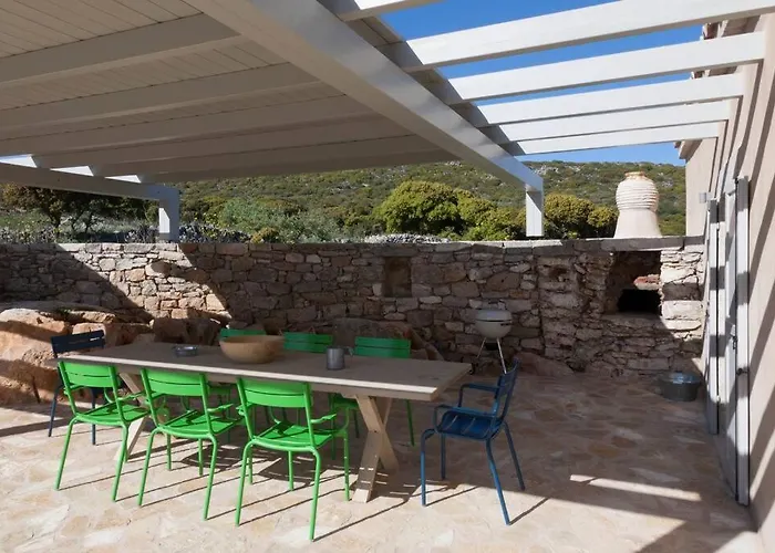 度假居 Aroniadika Stone House At Kythira-properties *